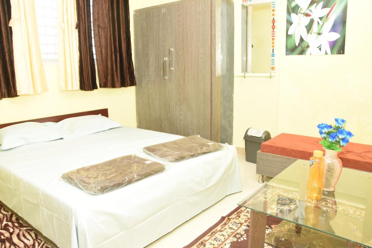 H P Homestay 达尔瓦德 外观 照片